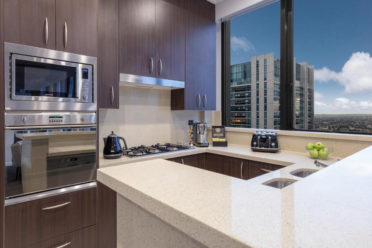 Meriton Suites Pitt Street, Sydney Zewnętrze zdjęcie A typical kitchen