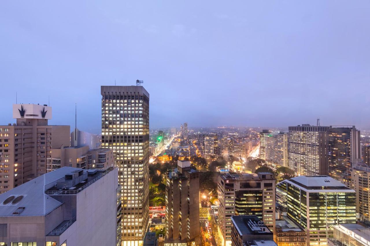 Meriton Suites Pitt Street, Sydney Zewnętrze zdjęcie View of the city from the 10th floor of the hotel